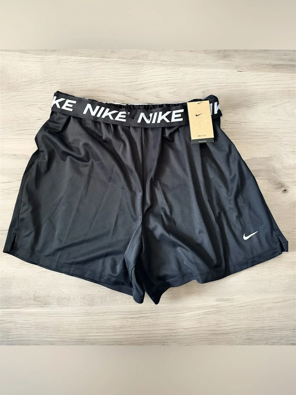 Nike Black Women’s Athletic Training Shorts with Logo Waistband 0X